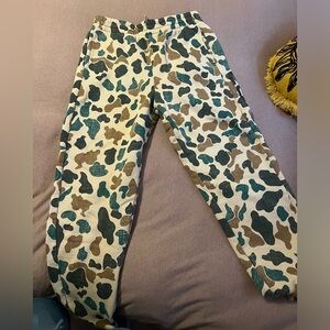 Boys XL Carhartt camo sweatpants worn once